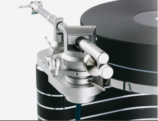 UNIVERSAL - Image 2